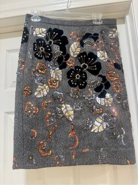 Embellished Gray Floral Sequin Pencil Skirt
